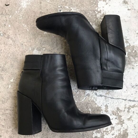 & other stories   - Picture 1 of 6